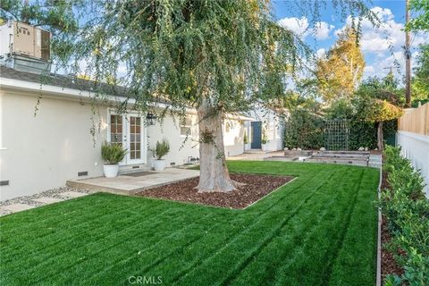 Tiny photo for 510 Lime St, Redlands, CA 92374 (MLS # IG25220809)
