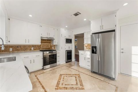 Tiny photo for 510 Lime St, Redlands, CA 92374 (MLS # IG25220809)