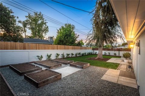 Tiny photo for 510 Lime St, Redlands, CA 92374 (MLS # IG25220809)