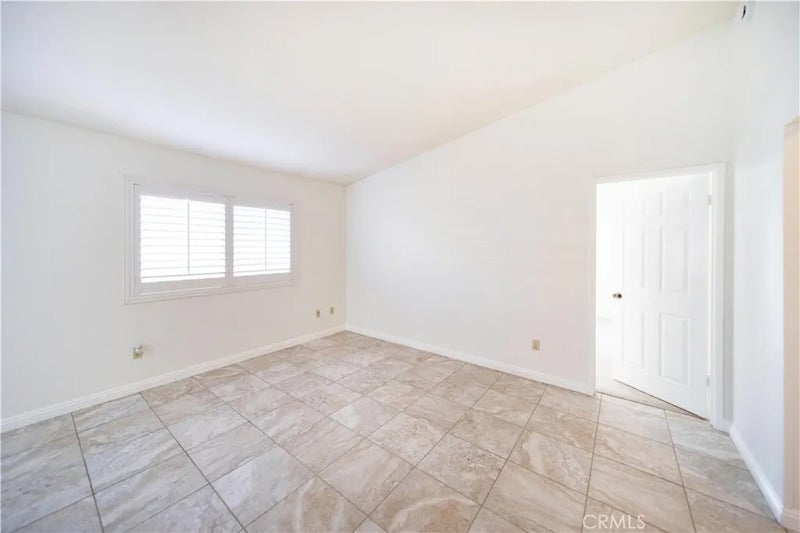 28308 Via Cascadita
