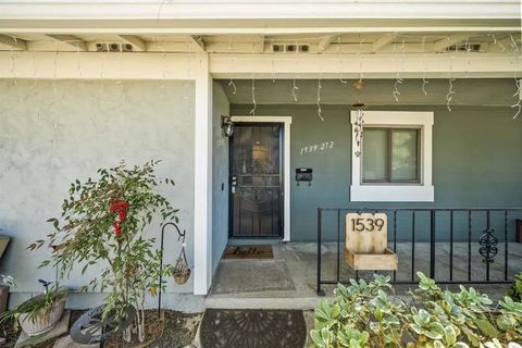 Photo of 1539 Sonora Drive #272, Chula Vista, CA 91911 (MLS # PTP2602834)