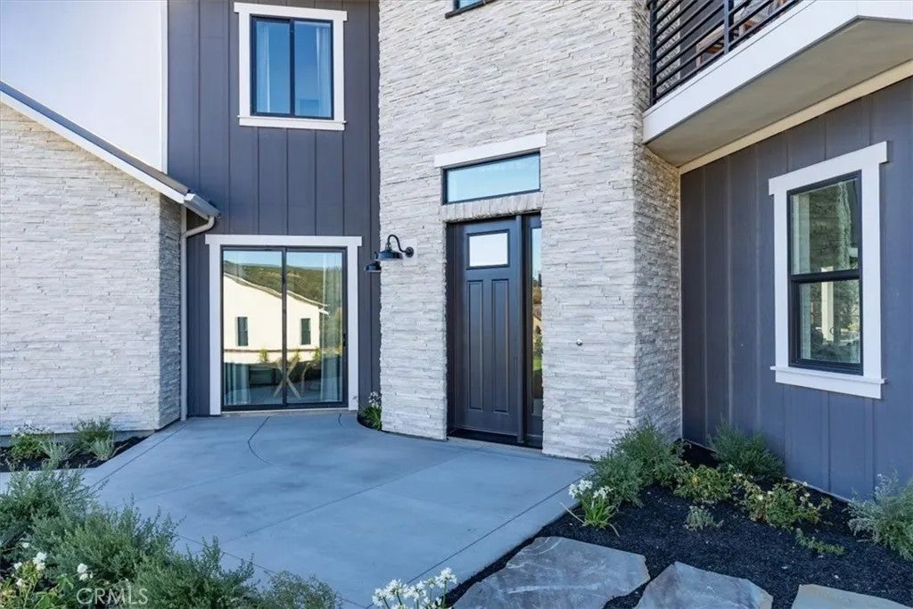 6610 Valle Verde Lane