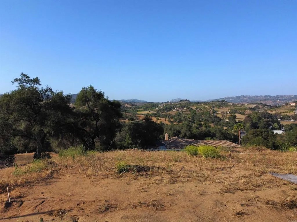 1409 Tecalote Drive