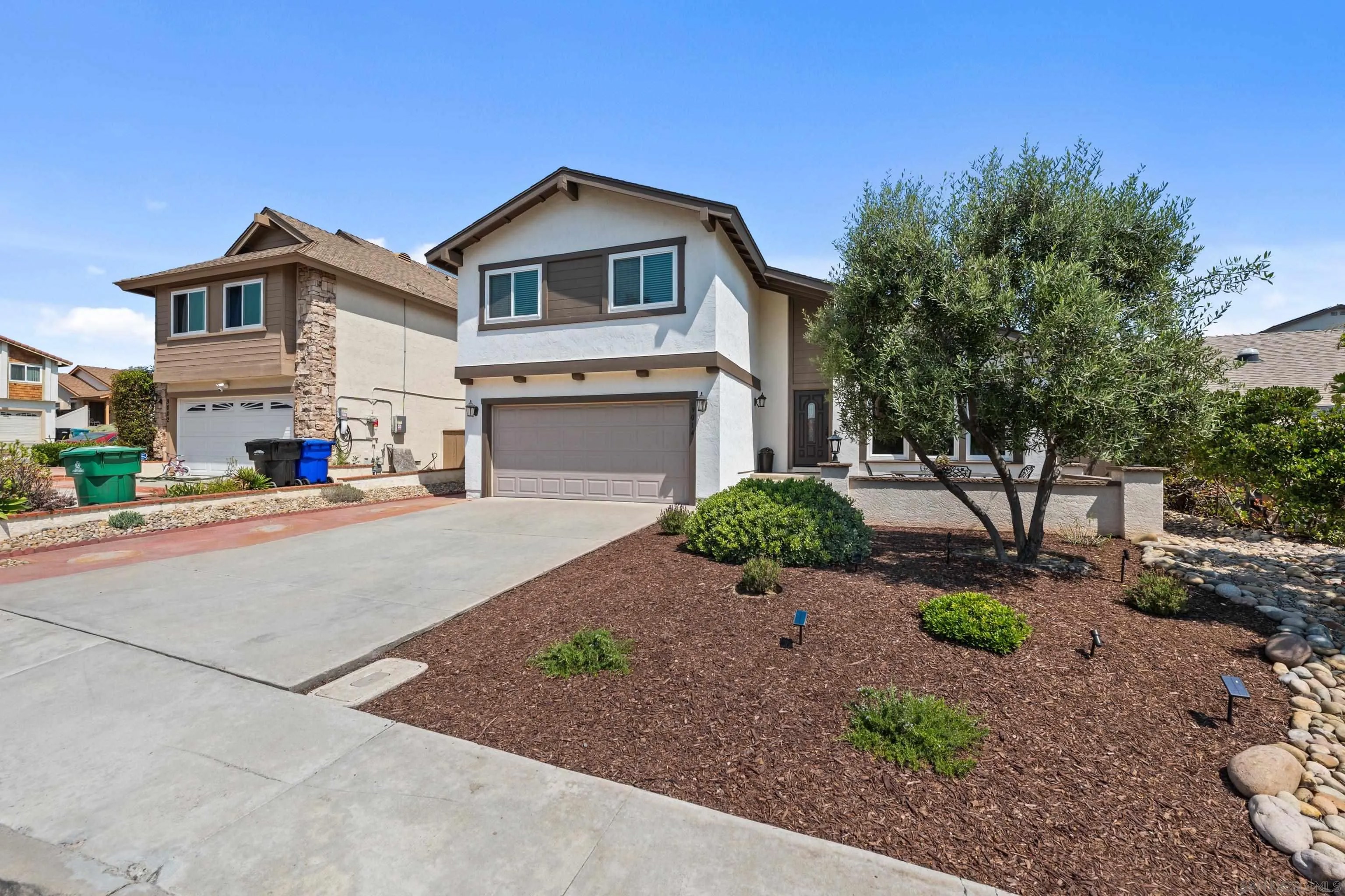 9014 Stargaze Ave