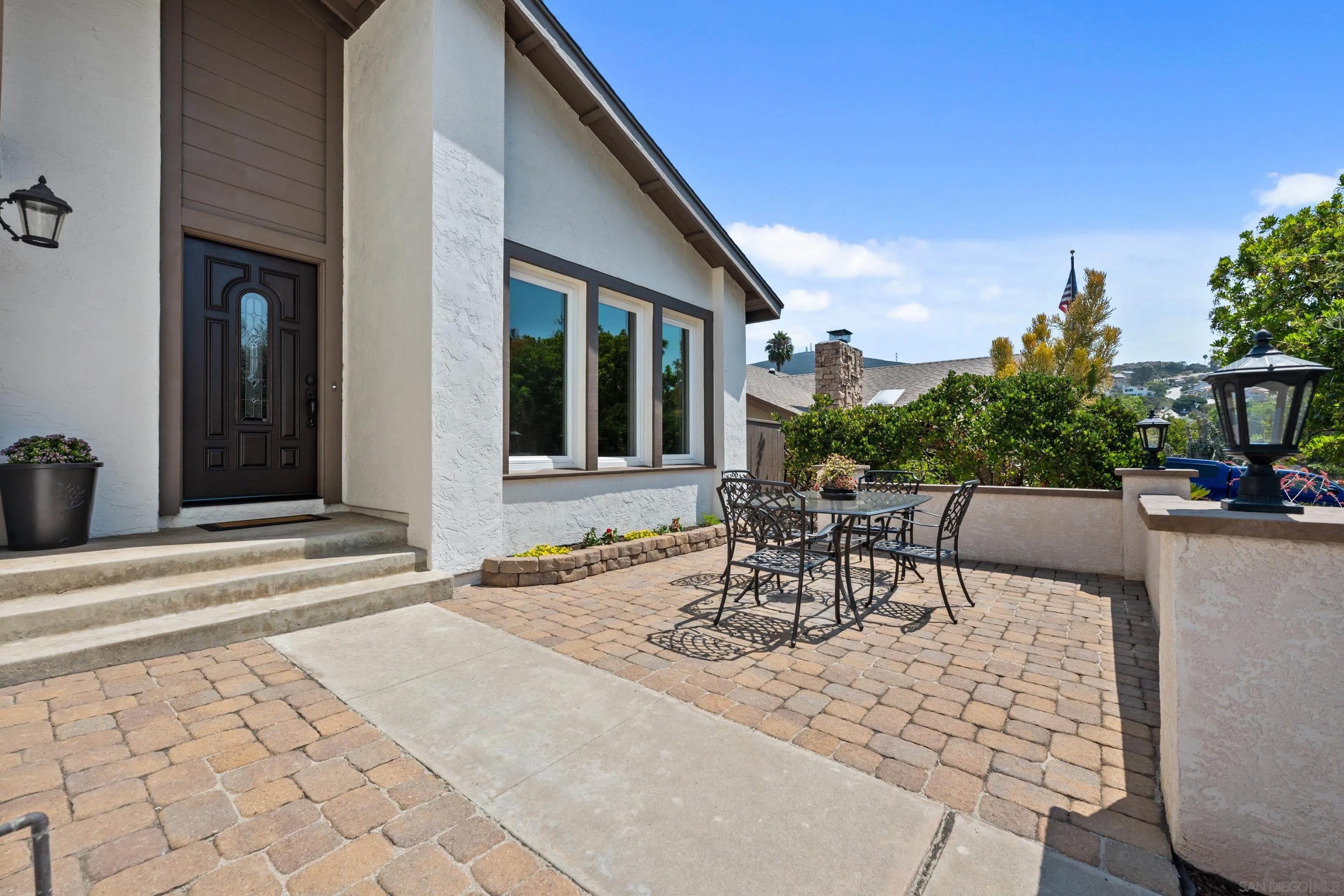 9014 Stargaze Ave
