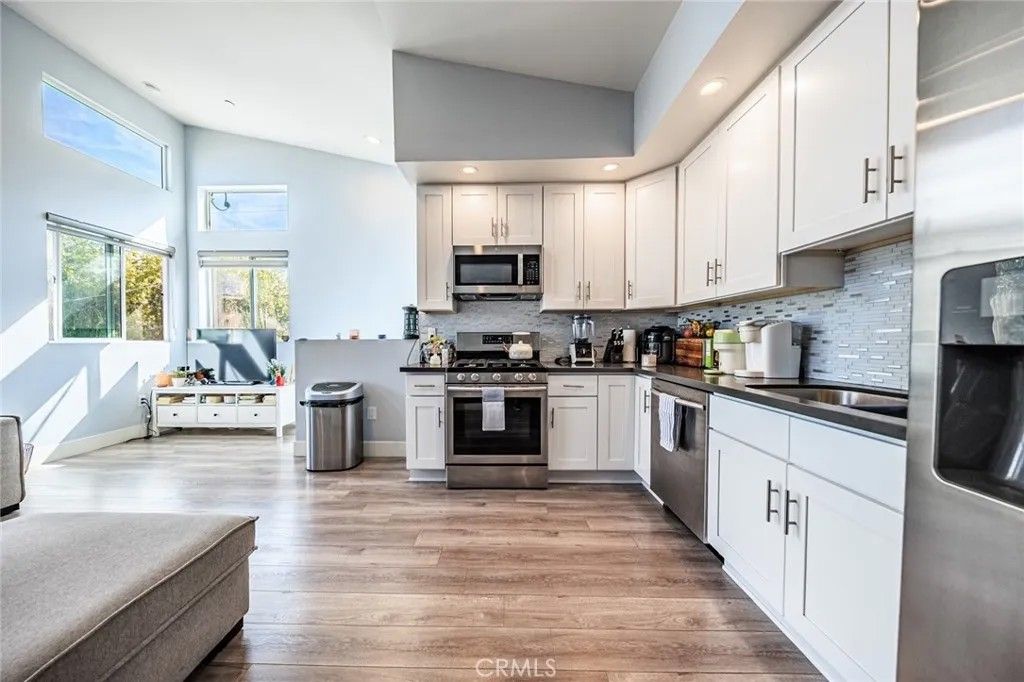 Photo of 5743 Case Ave, North Hollywood, CA 91601 (MLS # BB26091875)