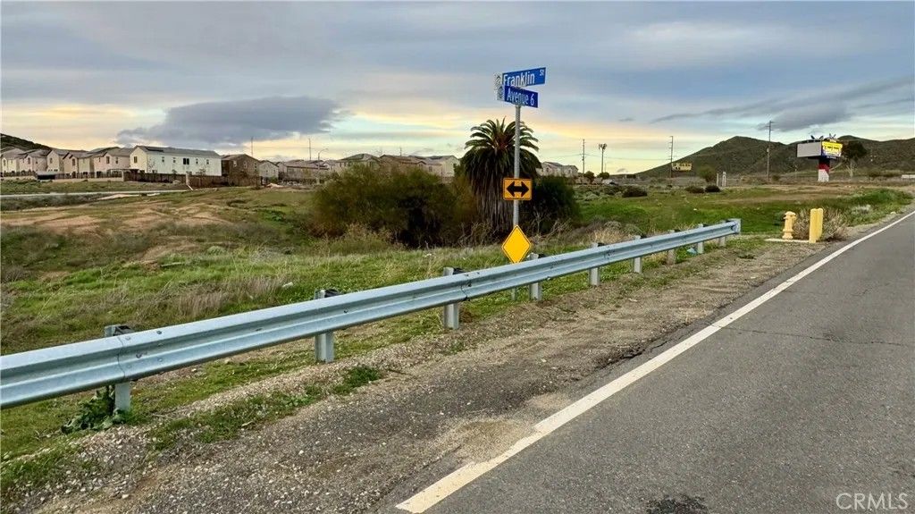 Photo of 0 E Franklin St, Lake Elsinore, CA 92530 (MLS # DW26020926)