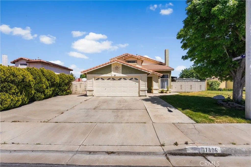 Photo of 37806 Sulphur Springs, Palmdale, CA 93552 (MLS # SR26085530)