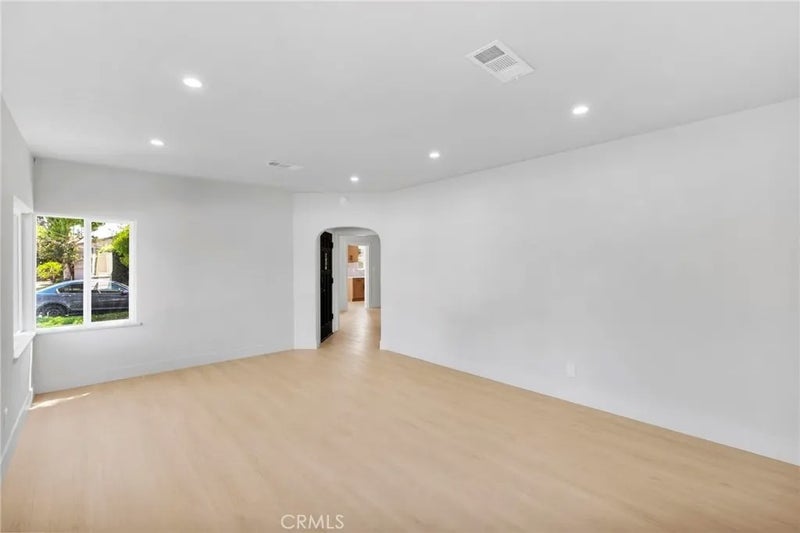 701 N Harbor