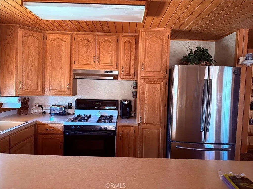 98730 Poplar Lane