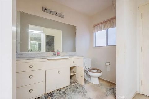 Tiny photo for 401 Estralita Pl, Fullerton, CA 92835 (MLS # PW25245684)