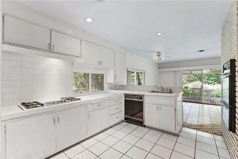 Tiny photo for 401 Estralita Pl, Fullerton, CA 92835 (MLS # PW25245684)