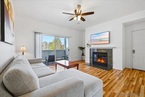 Photo of 2423 Creekside Ct, Hayward, CA 94542 (MLS # 260004333)