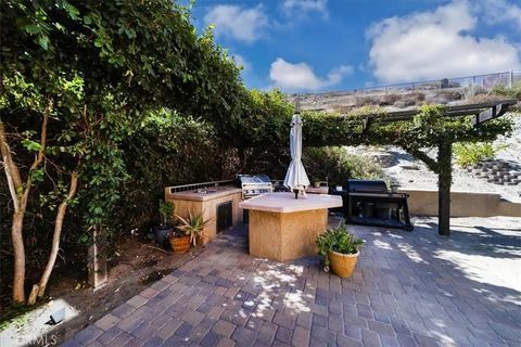 Tiny photo for 27486 Fern Pine, Murrieta, CA 92562 (MLS # SW26151965)