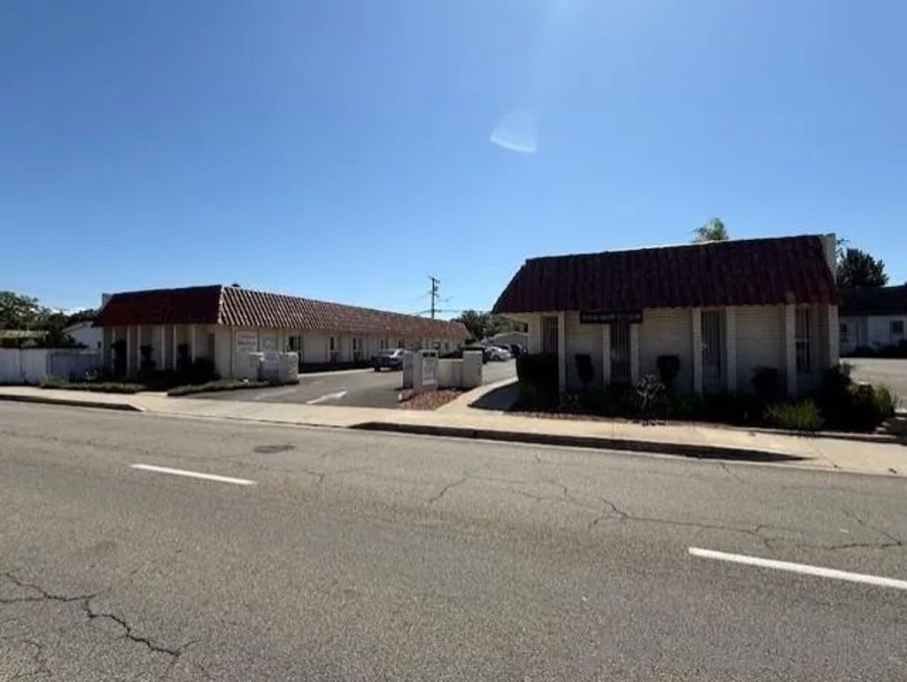 Photo of 1027 &amp; 1035 E Grand Ave, Escondido, CA 92025 (MLS # 250039755)