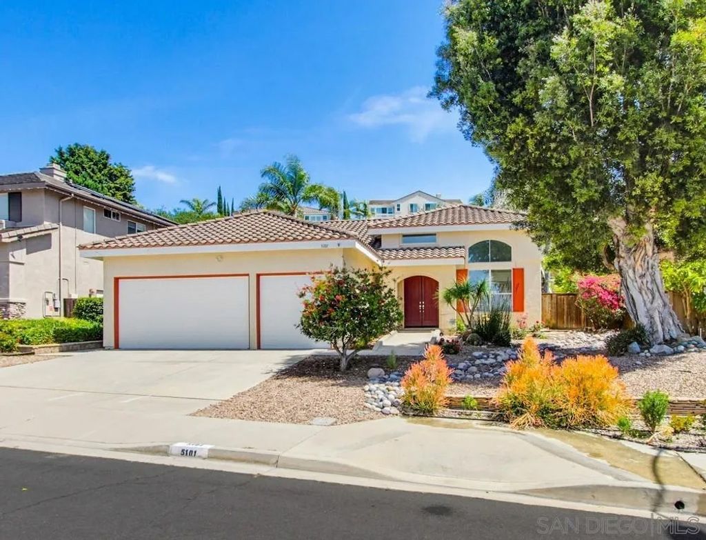 Photo of 5101 Palmera Drive, Oceanside, CA 92056 (MLS # 260009650)