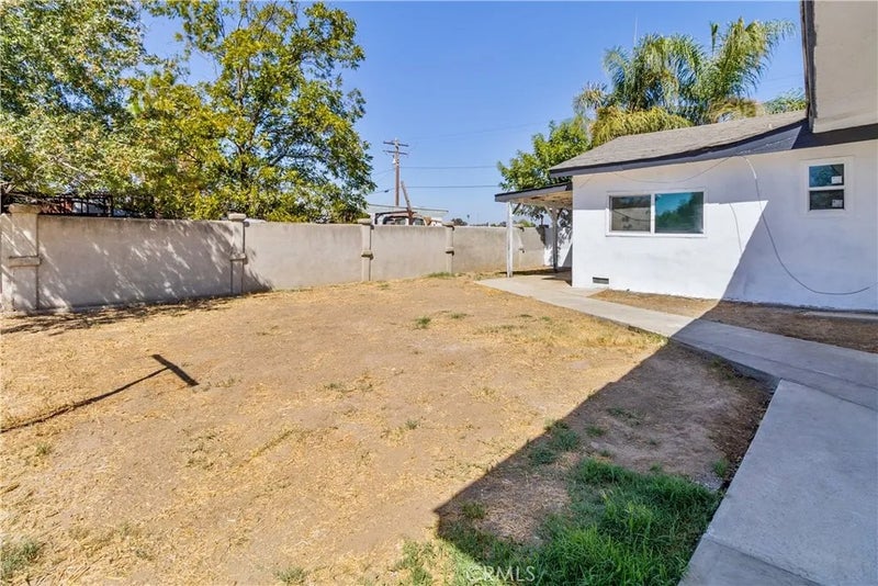 815 E 5th