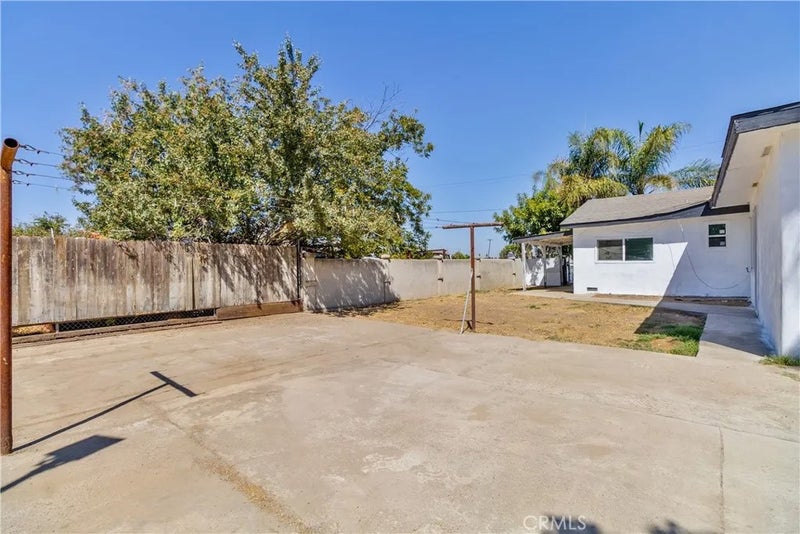 815 E 5th