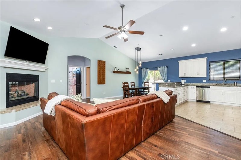 2225 Holly Drive