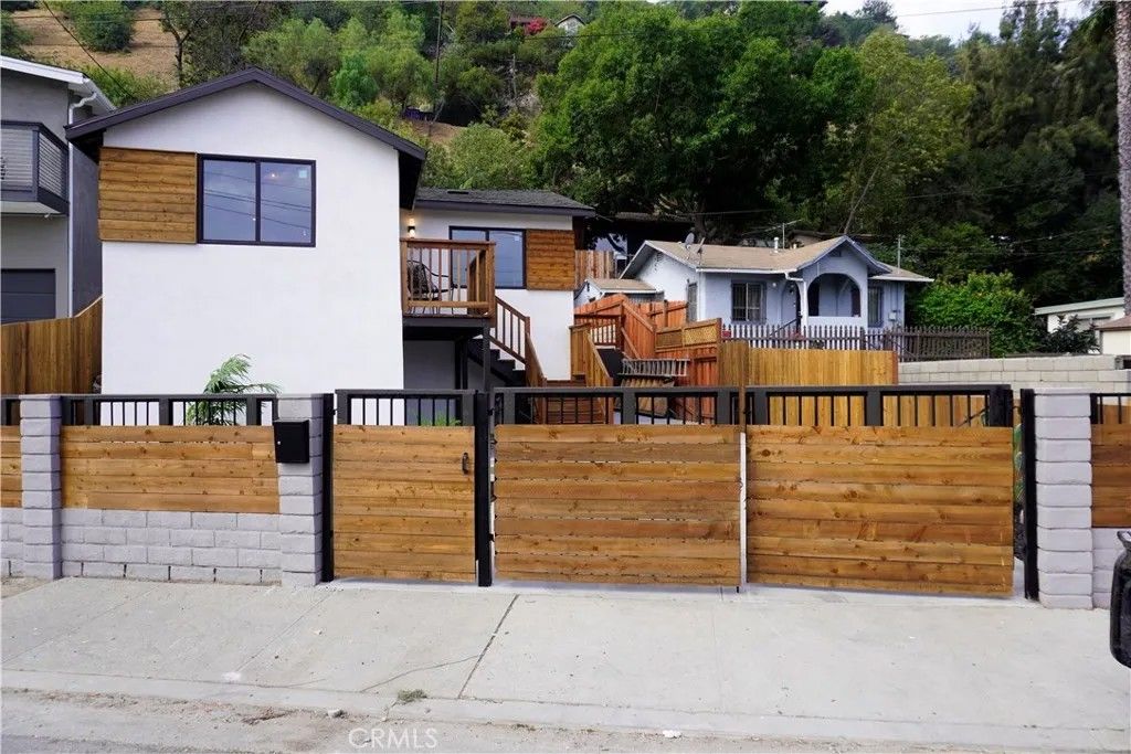 Photo of 4847 Marmion Way, Los Angeles, CA 90042 (MLS # CV25273401)