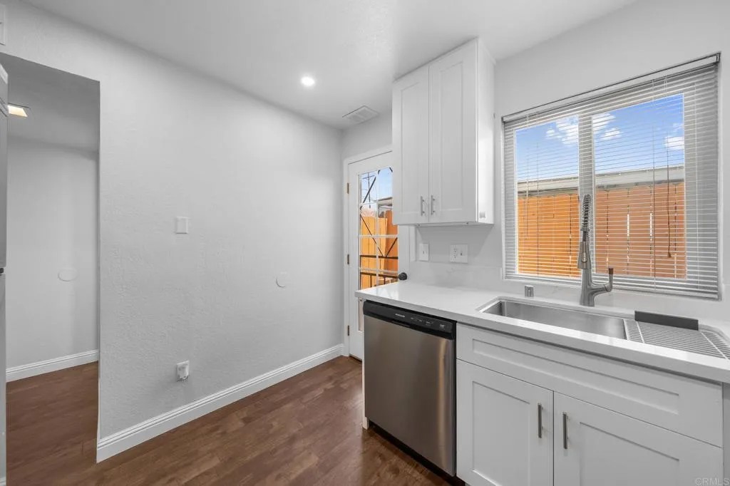1604 Presioca Street 5