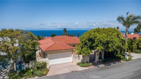 Photo of 1605 Via Lazo, Palos Verdes Peninsula, CA 90274 (MLS # PV26090954)