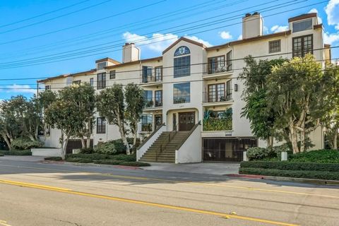 1263 Robinson Ave 2 San Diego CA 92103