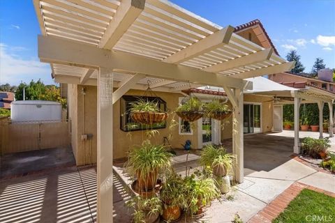 Tiny photo for 28011 Charles Dr, Saugus, CA 91350 (MLS # SR25239555)