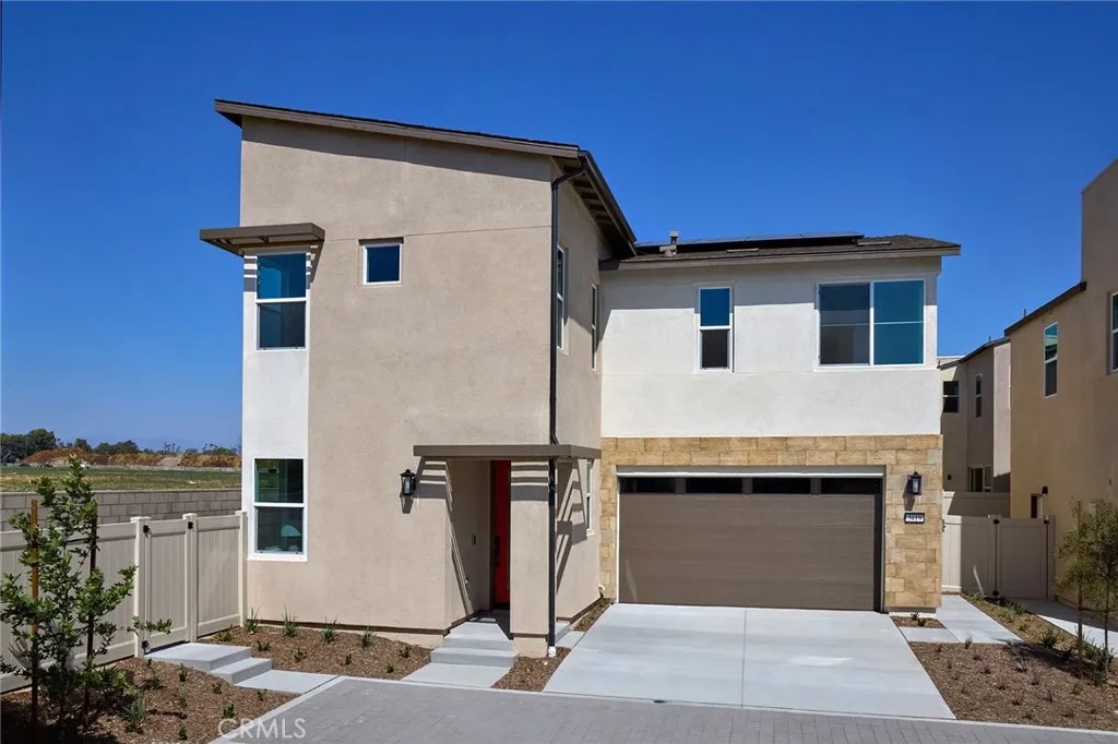 3419 East Moonstone Drive