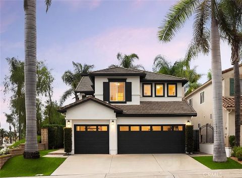 Photo of 27871 Country Lane Road, Laguna Niguel, CA 92677 (MLS # OC26034219)