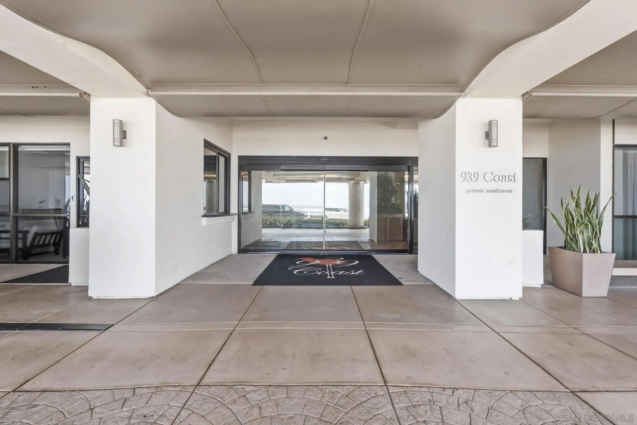 La Jolla, California 92037, United States, 2 Bedrooms Bedrooms, ,2 BathroomsBathrooms,Residential,Active,186852