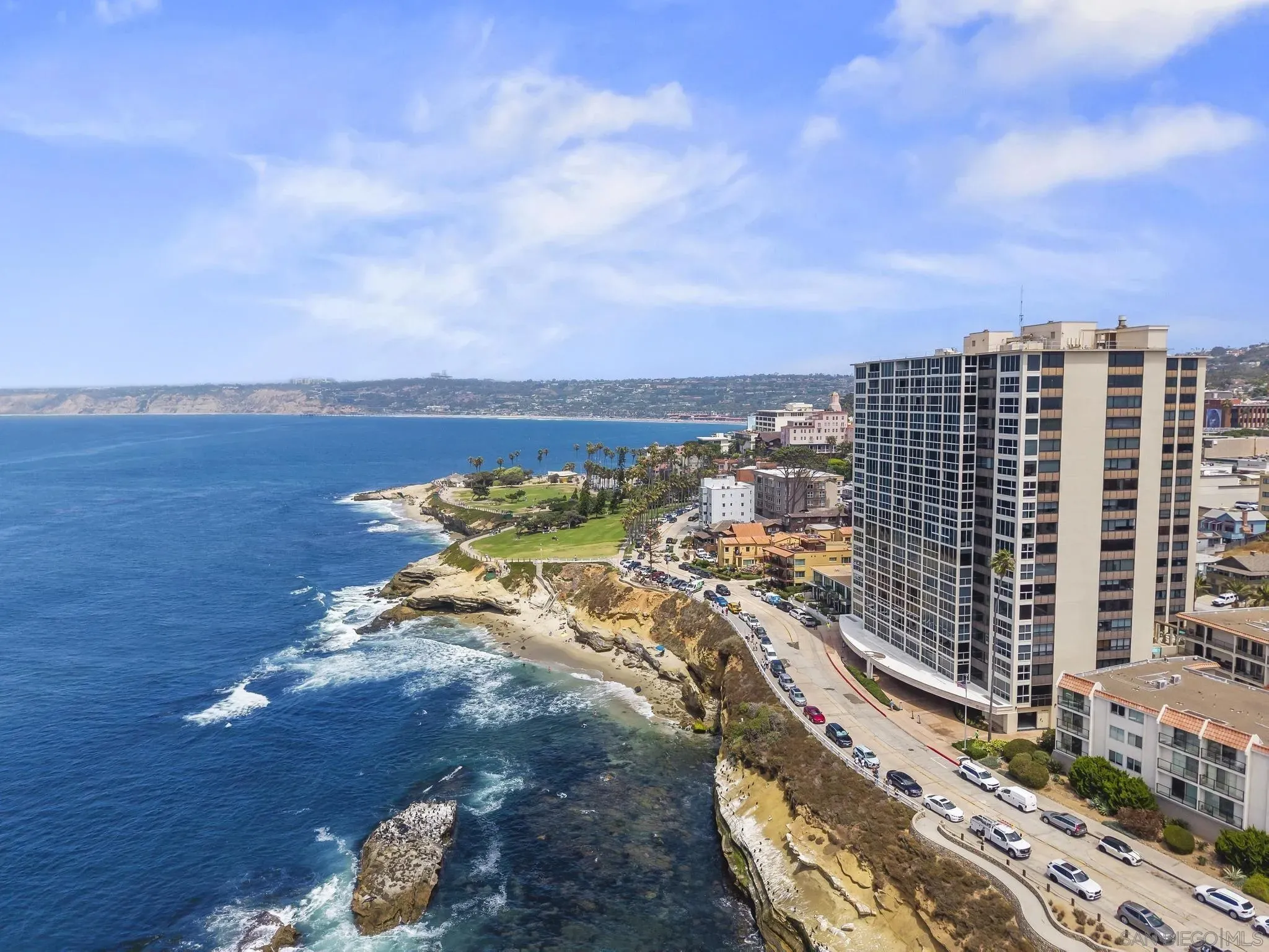 La Jolla, California 92037, United States, 2 Bedrooms Bedrooms, ,2 BathroomsBathrooms,Residential,Active,186852