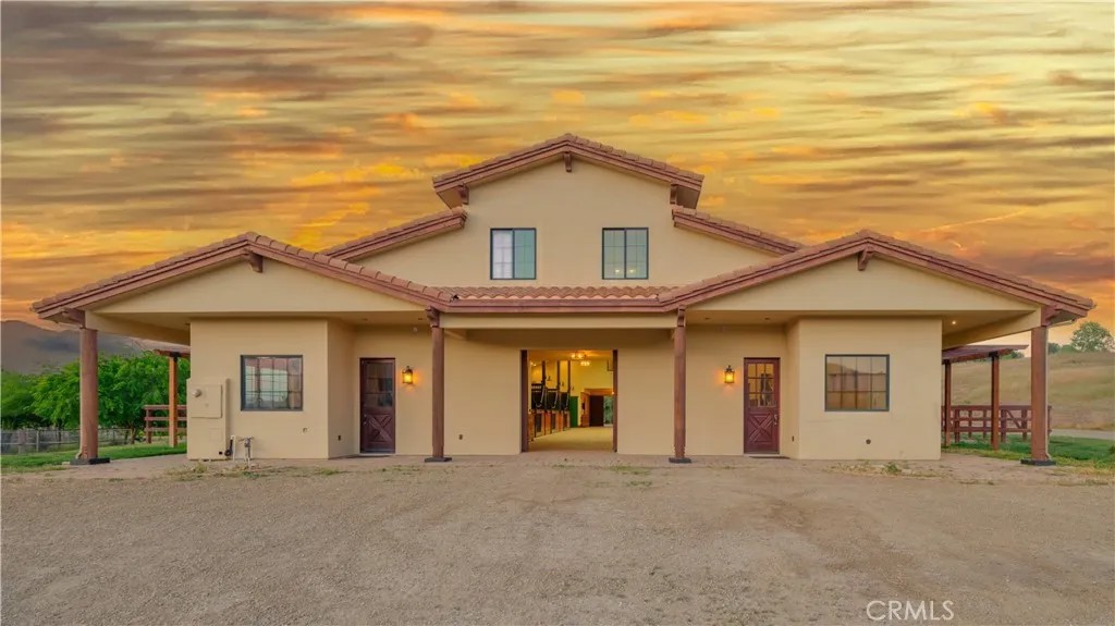 42659 Avenida Perris