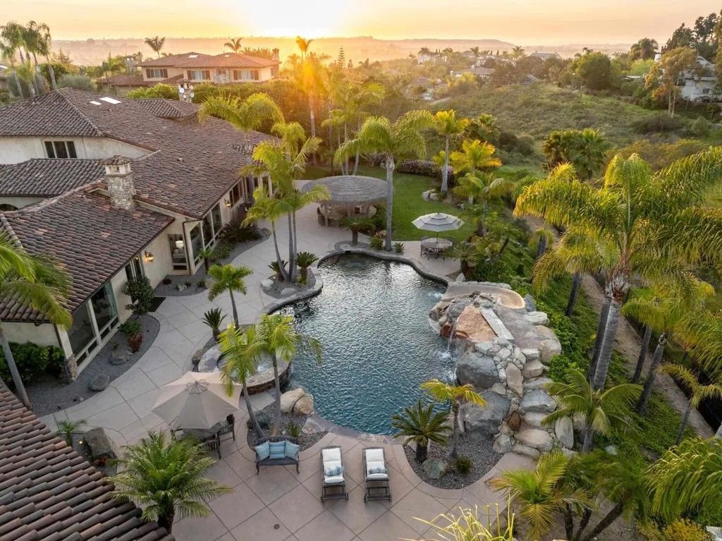 Photo of 2953 Corte La Bella, Encinitas, CA 92024 (MLS # NDP2602573)