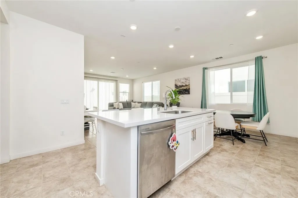3675 S NEXA PASEO