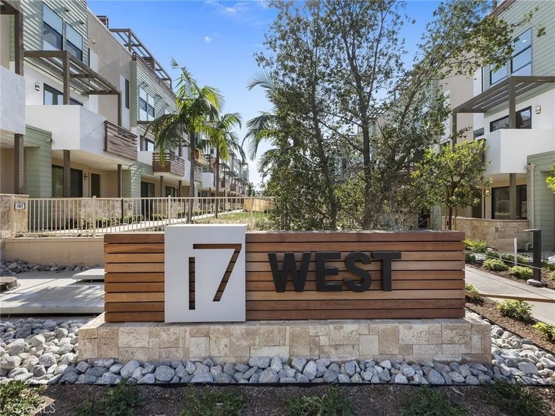 683 W 17th Street