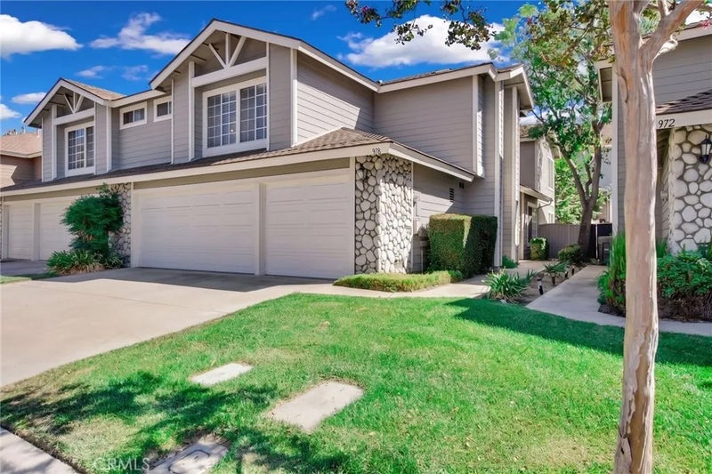 978 Carson Court