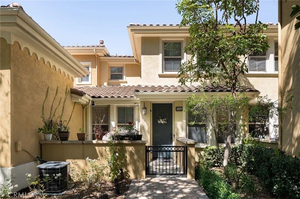 Photo of 189 Groveland, Irvine, CA 92620 (MLS # OC26065430)