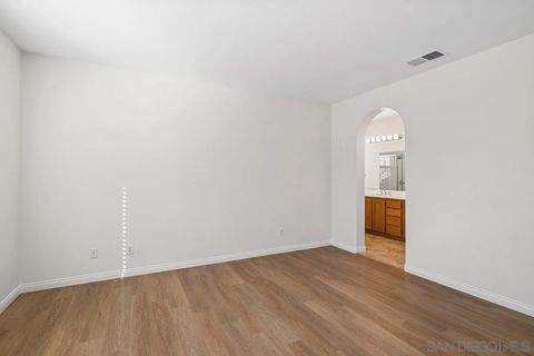 Tiny photo for 907 Teatro Cir, El Cajon, CA 92021 (MLS # 250042590)