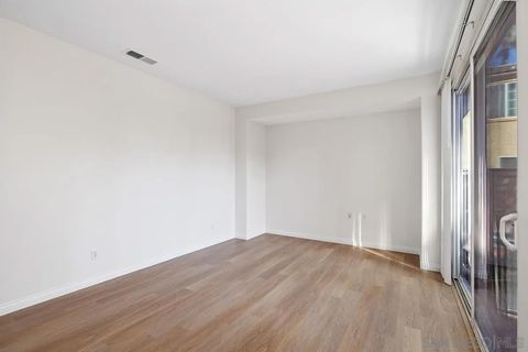 Tiny photo for 907 Teatro Cir, El Cajon, CA 92021 (MLS # 250042590)