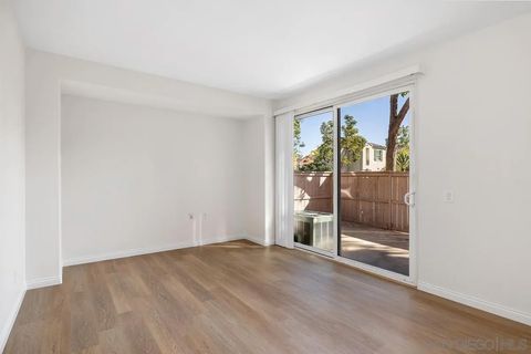 Tiny photo for 907 Teatro Cir, El Cajon, CA 92021 (MLS # 250042590)