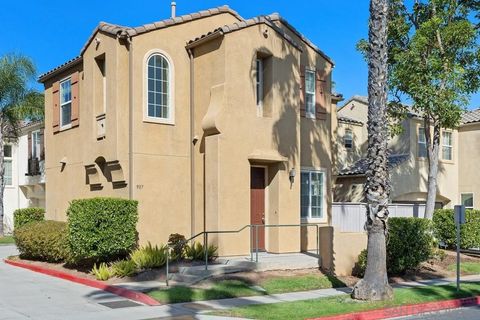 Tiny photo for 907 Teatro Cir, El Cajon, CA 92021 (MLS # 250042590)