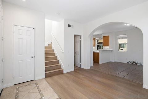 Tiny photo for 907 Teatro Cir, El Cajon, CA 92021 (MLS # 250042590)