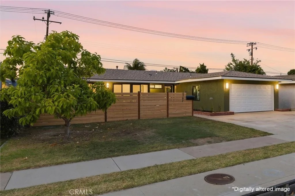 5797 Crescent