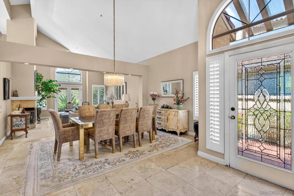 Photo of 2370 Vista Valley, Vista, CA 92084 (MLS # 260014029)