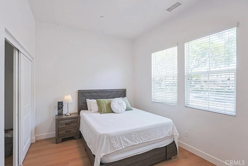 1410 N Harbor 1