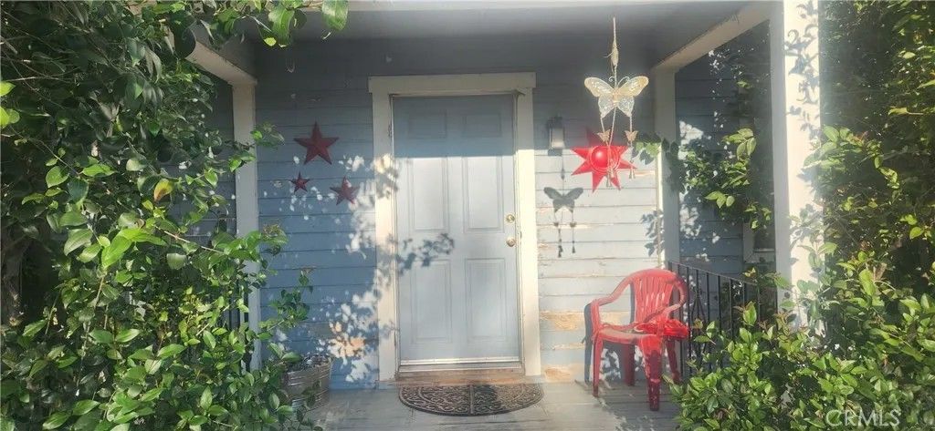 Photo of 245 N 3rd St, Shandon, CA 93461 (MLS # NS26014398)