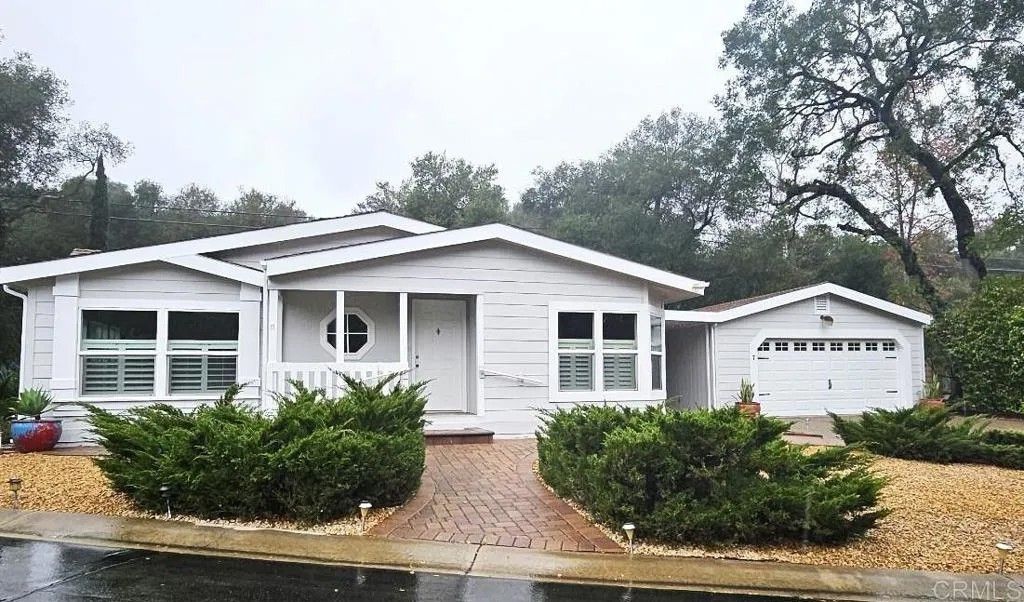 Photo of 8975 Lawrence Welk Drive #7, Escondido, CA 92026 (MLS # NDP2510483)