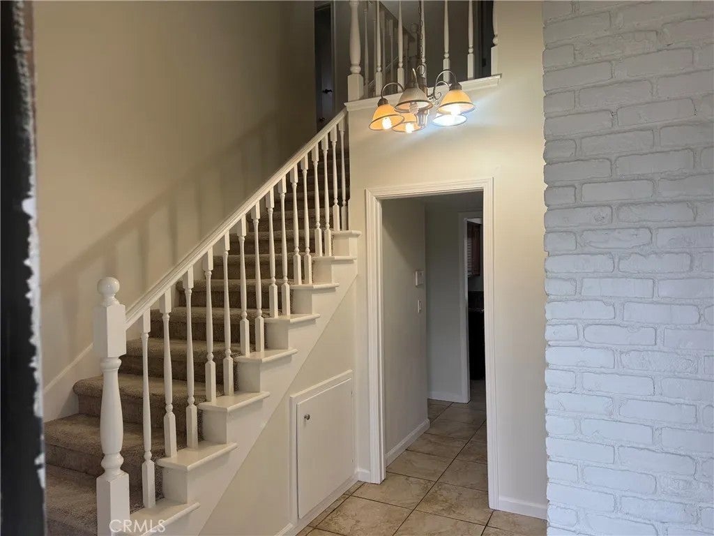 1160 N Del Sol