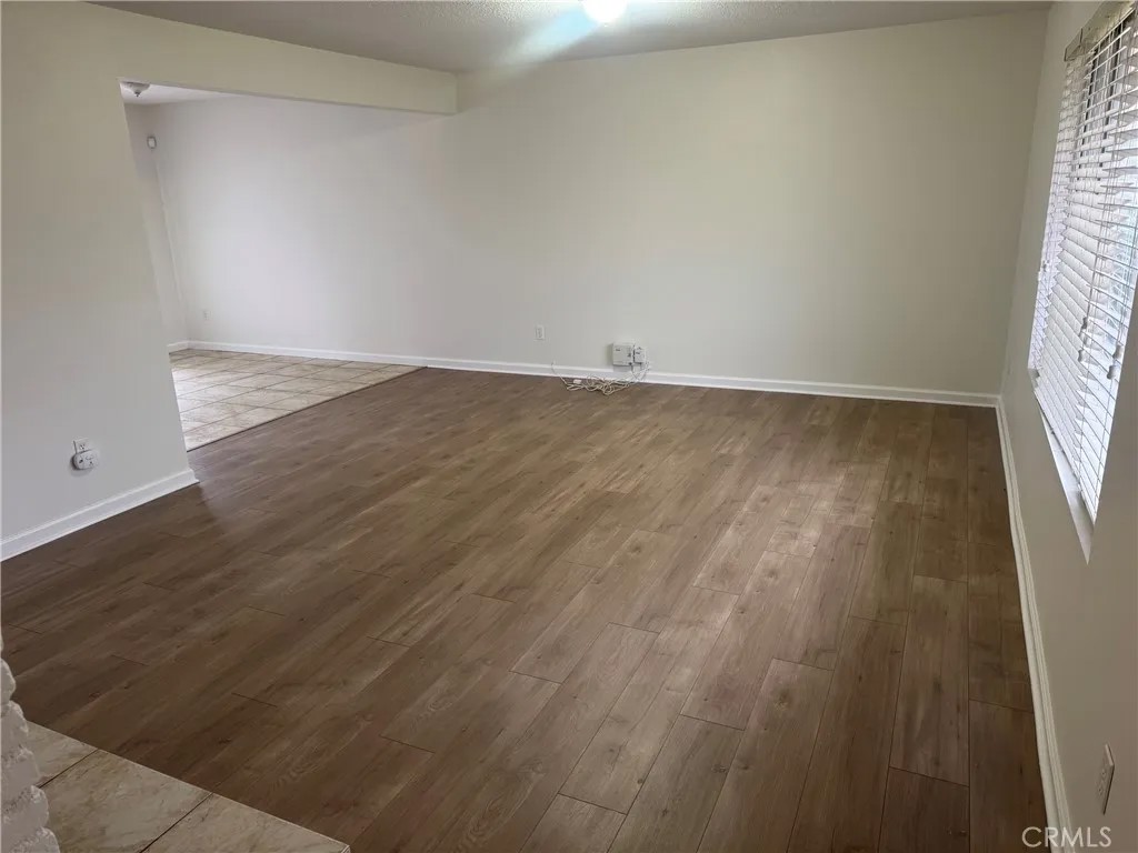 1160 N Del Sol